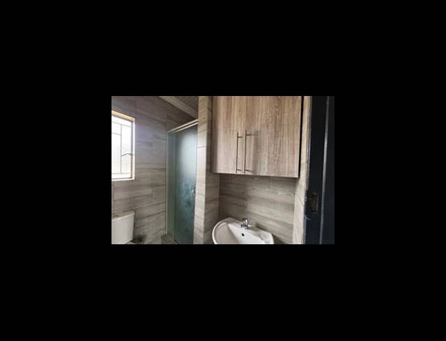 3 BEDROOM HOUSE FOR SALE IN VANDERBIJLPARK CE 5